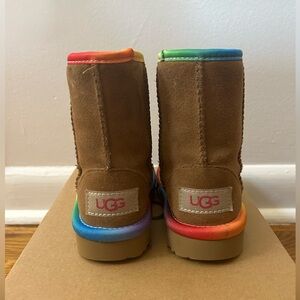 Kids Chestnut *rainbow* Ugg Boots